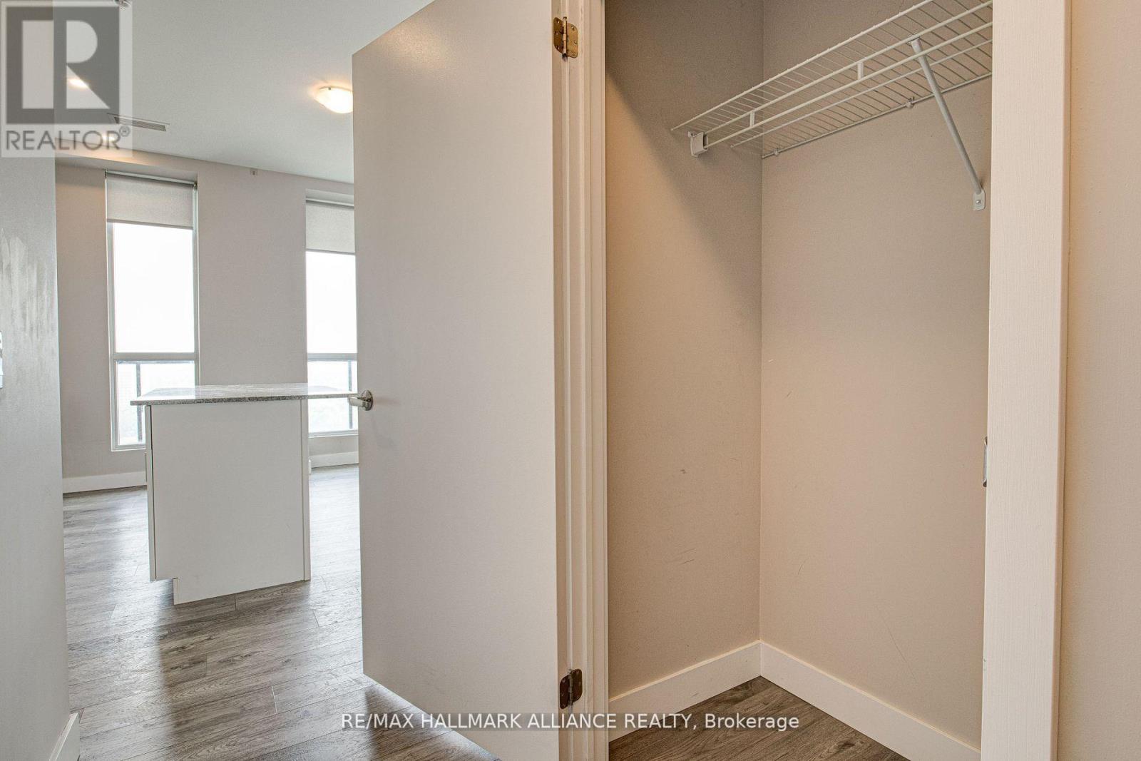 1508 - 100 Garment Street, Kitchener, Ontario  N2G 2B3 - Photo 7 - X12642180