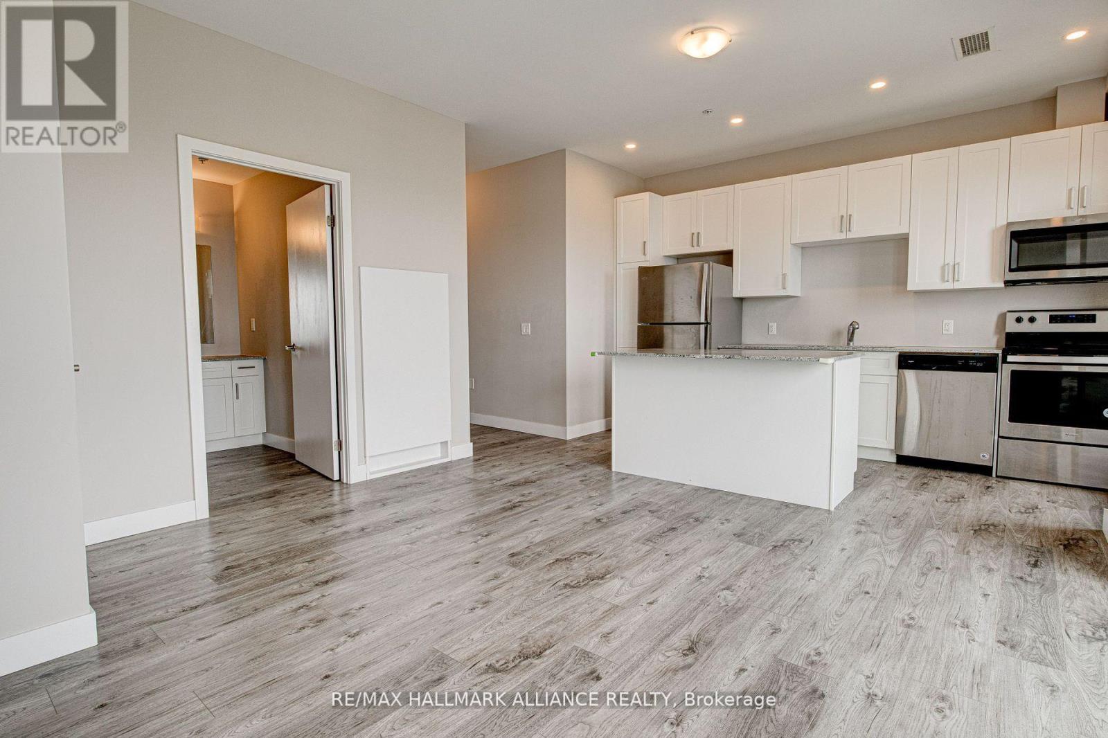 1508 - 100 Garment Street, Kitchener, Ontario  N2G 2B3 - Photo 8 - X12642180