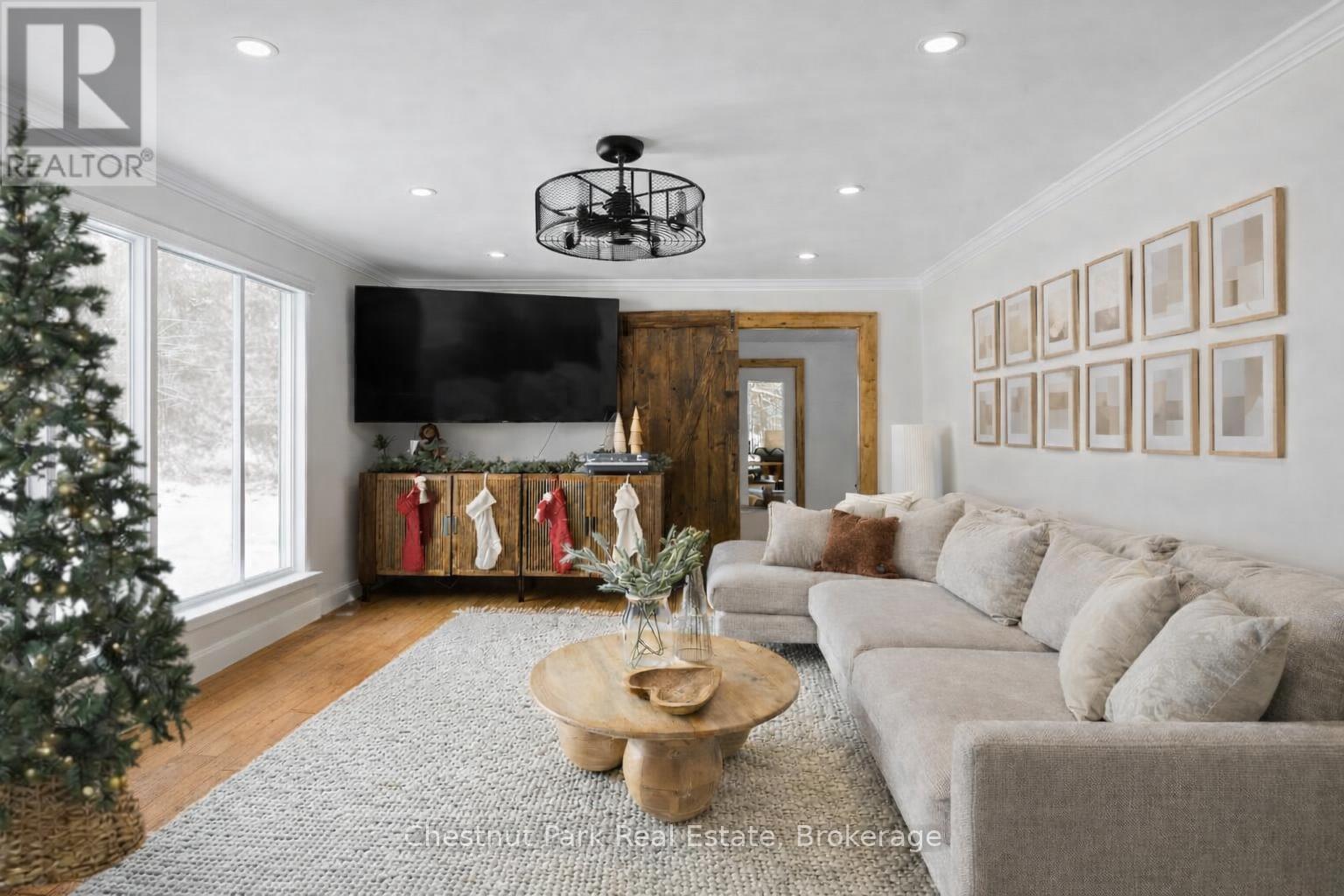 4478 Southwood Road, Muskoka Lakes, Ontario  P0C 1M0 - Photo 7 - X12642192