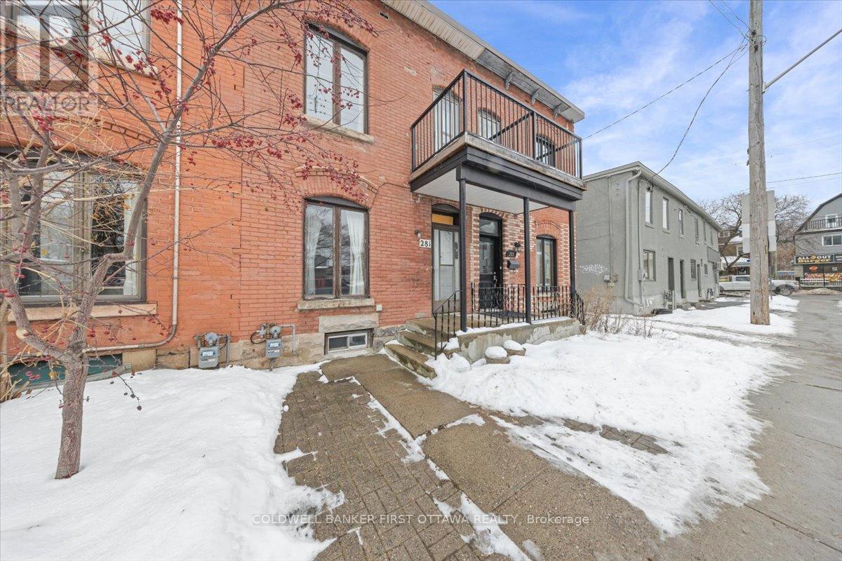 281 Cambridge Street N, Ottawa, Ontario  K1R 7B1 - Photo 4 - X12642208
