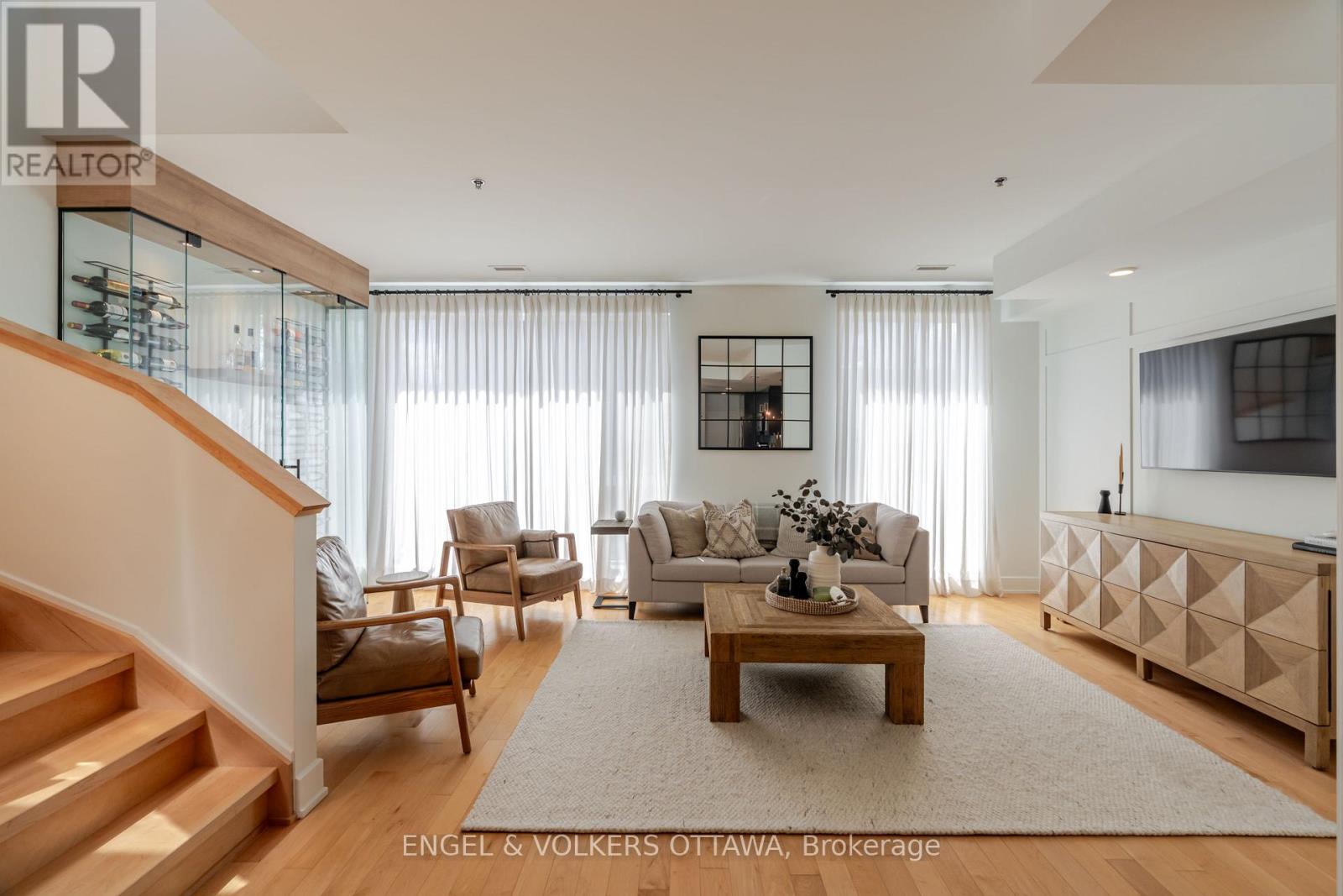 218 - 197 Lisgar Street, Ottawa, Ontario  K2P 0X5 - Photo 7 - X12642214