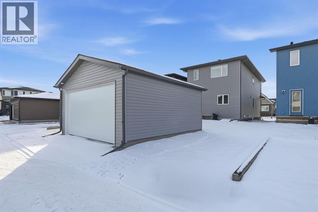 936 Reynolds Lane Sw, Airdrie, Alberta  T4B 5L7 - Photo 37 - A2274664