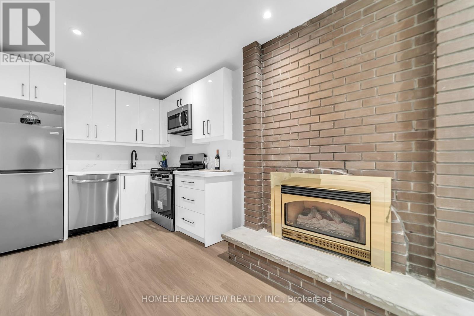 (Unit 3) - 78 Clancy Drive, Toronto, Ontario  M2J 2V8 - Photo 5 - C12642184
