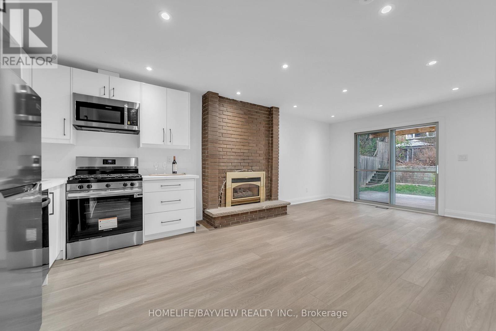 (Unit 3) - 78 Clancy Drive, Toronto, Ontario  M2J 2V8 - Photo 8 - C12642184