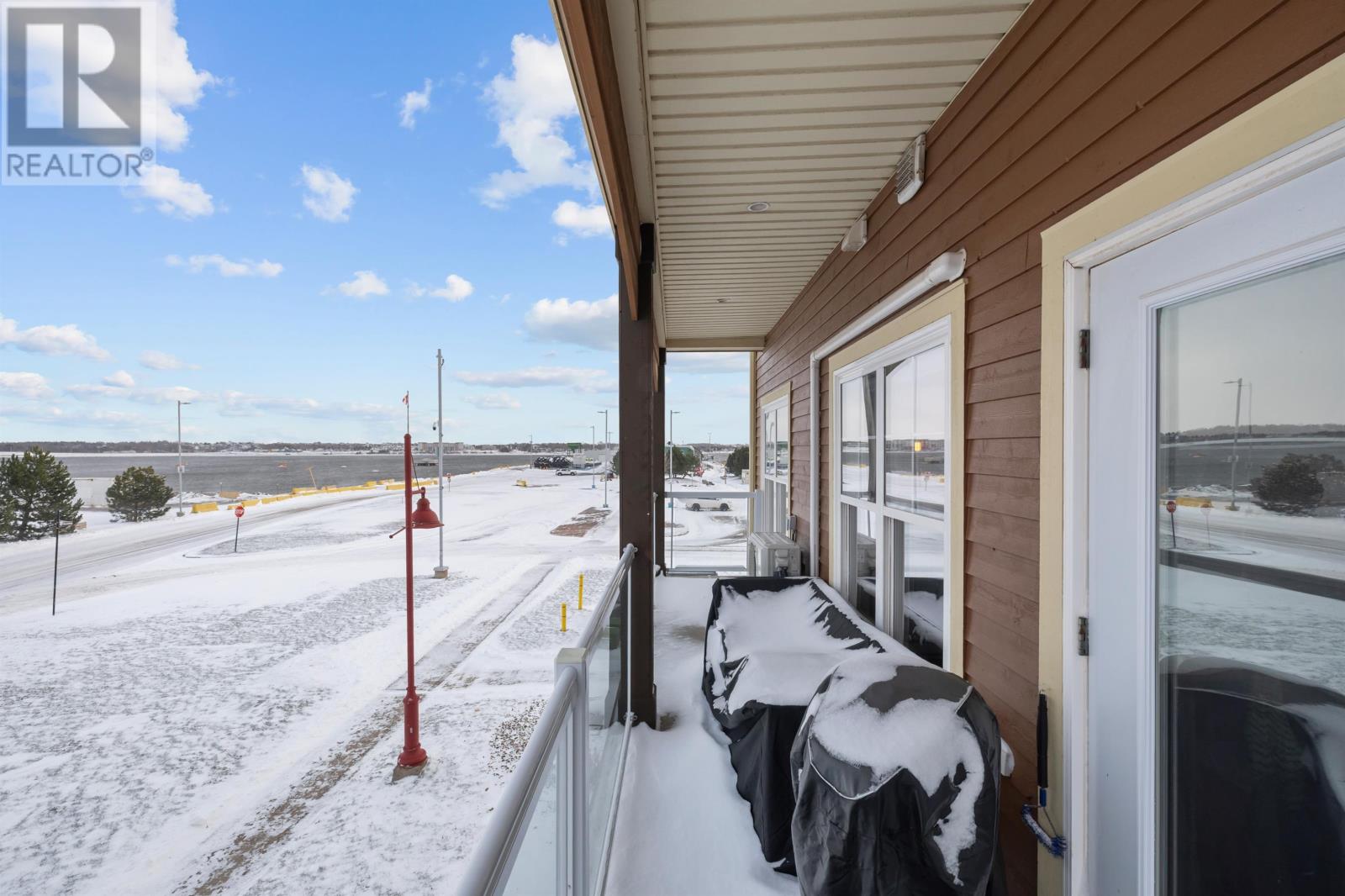 203 1 Stan Macpherson Way, Charlottetown, Prince Edward Island C1A 0B4 - Photo 12 - 202529586