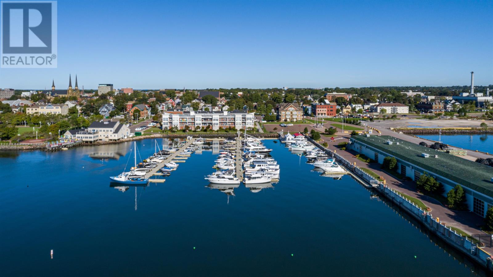 203 1 Stan Macpherson Way, Charlottetown, Prince Edward Island C1A 0B4 - Photo 3 - 202529586