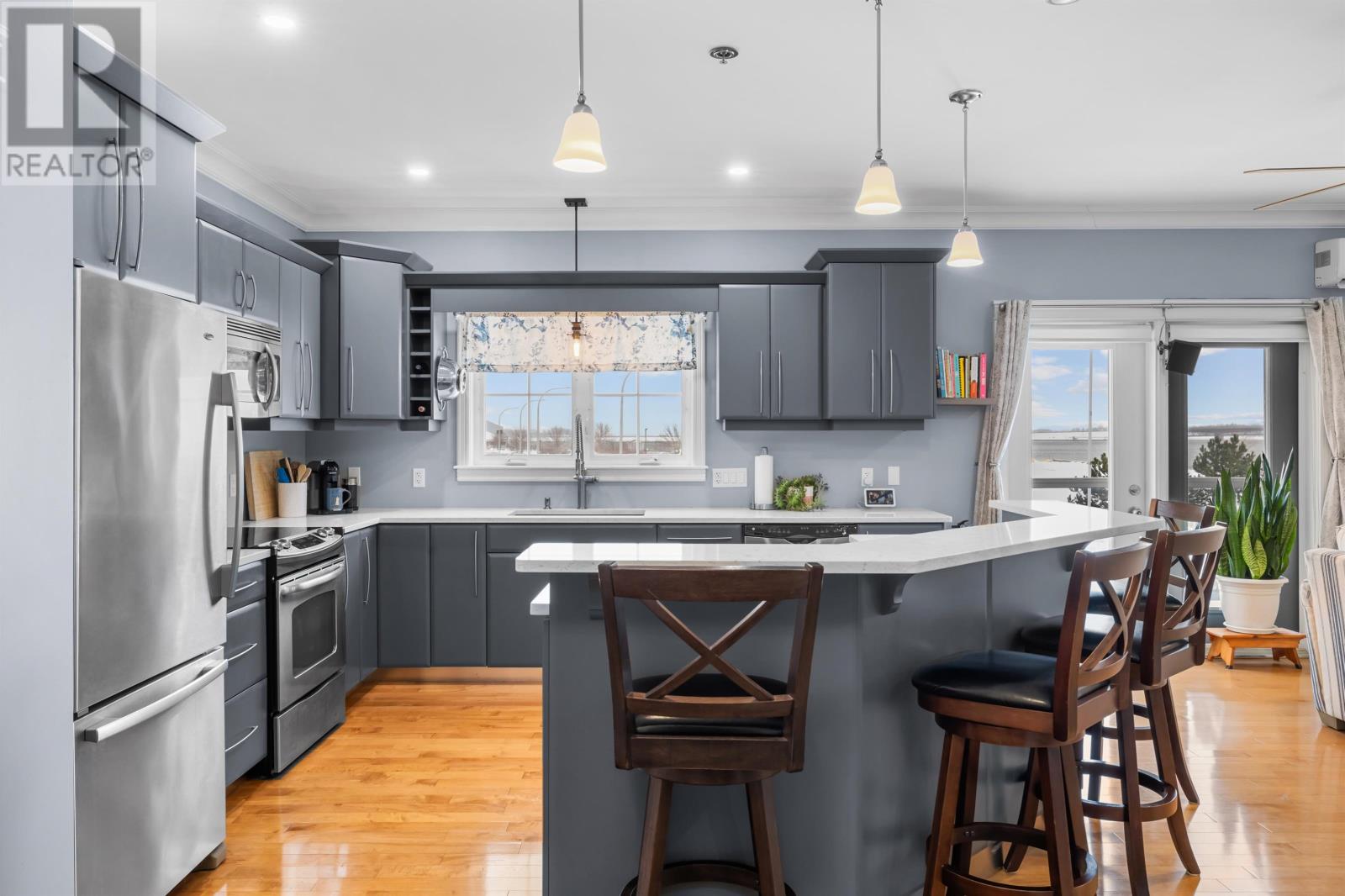 203 1 Stan Macpherson Way, Charlottetown, Prince Edward Island C1A 0B4 - Photo 5 - 202529586