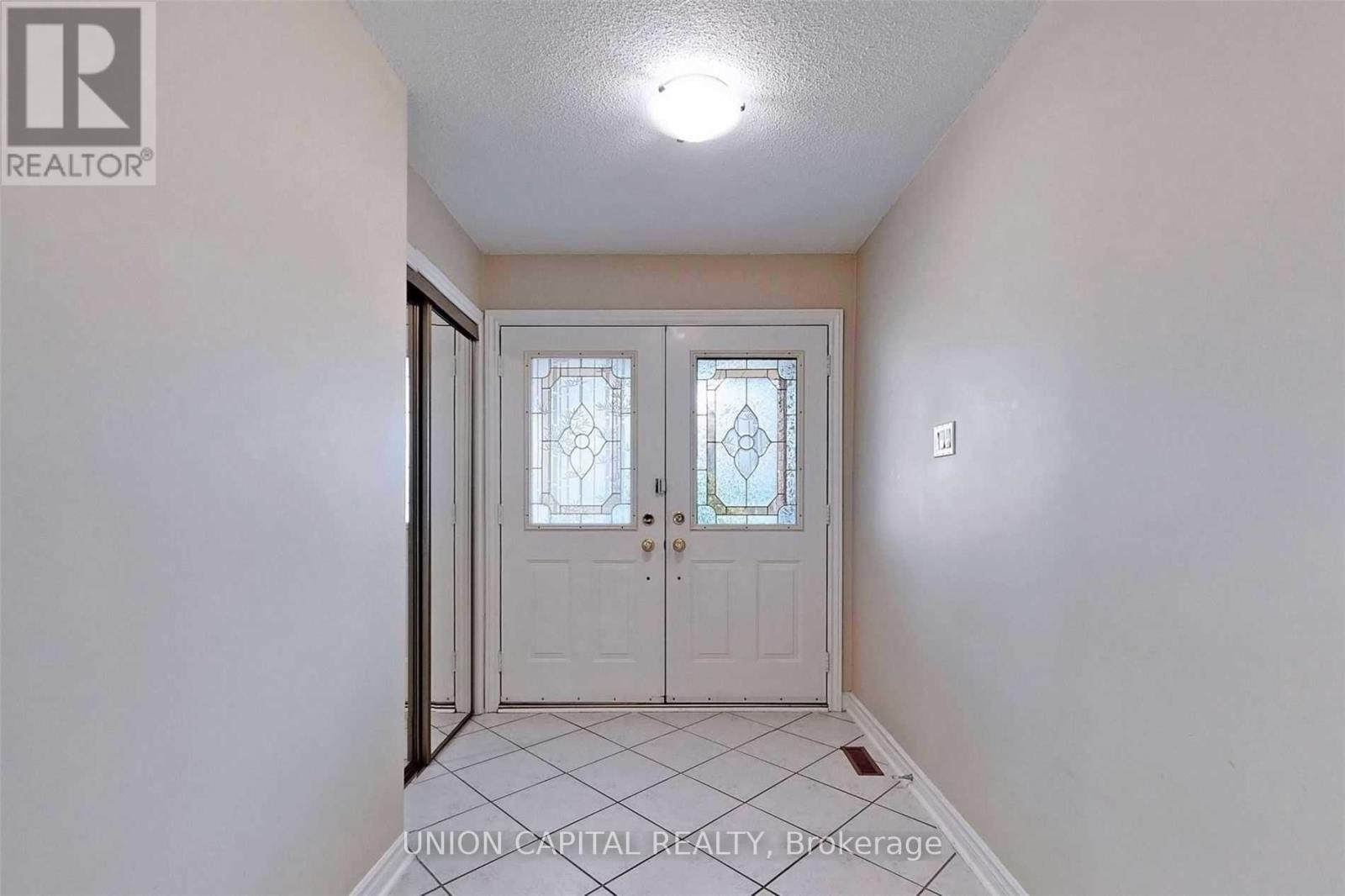 51 Kimbark Crescent, Markham, Ontario  L3R 8P5 - Photo 14 - N12642212