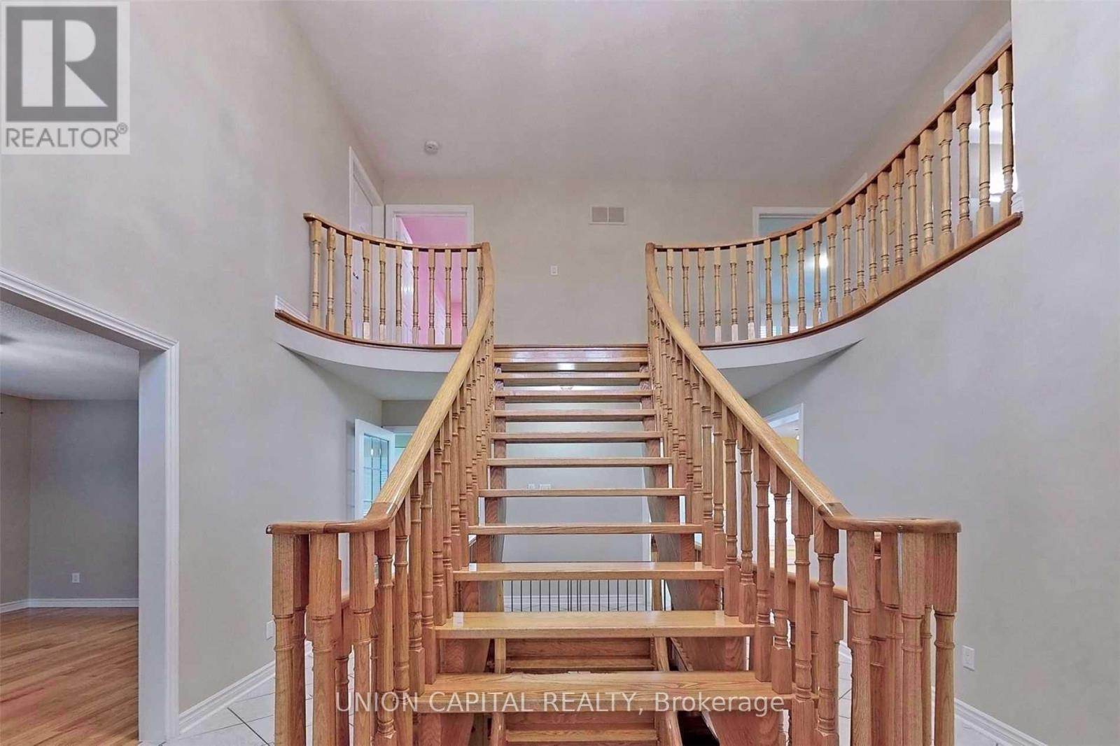 51 Kimbark Crescent, Markham, Ontario  L3R 8P5 - Photo 15 - N12642212