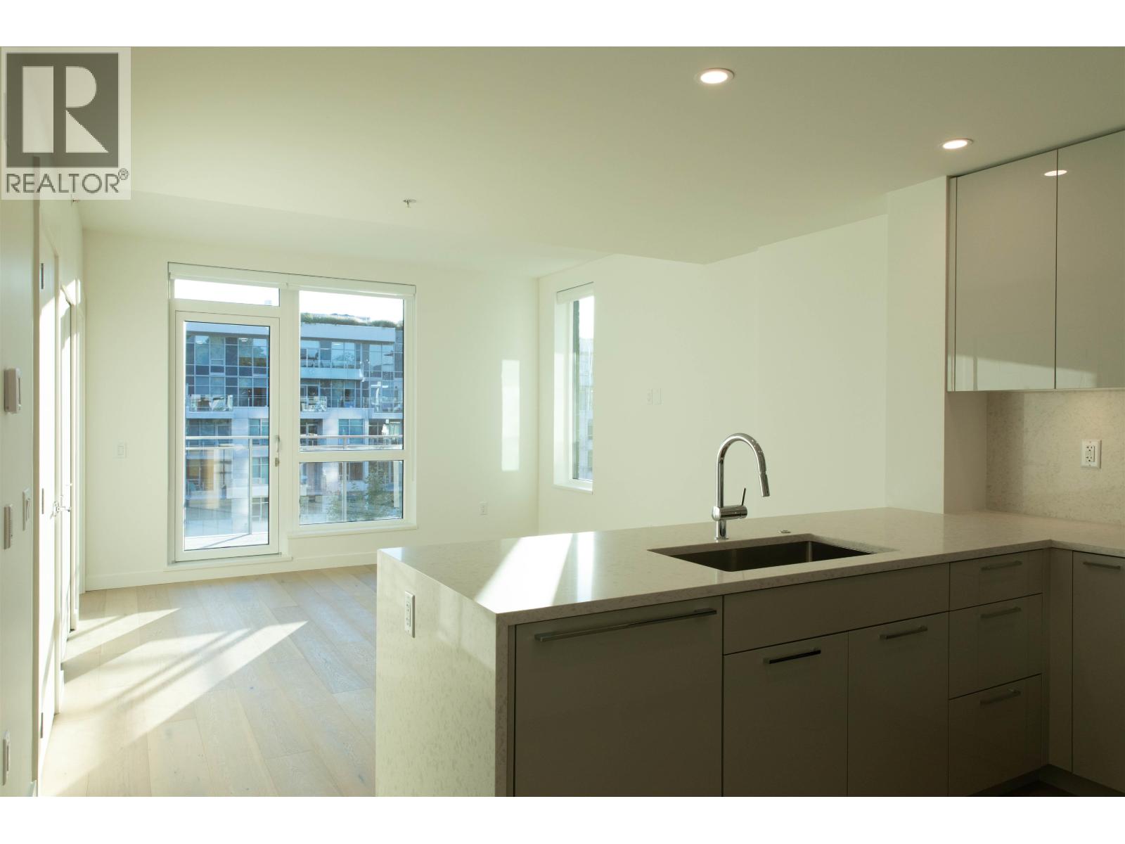 409 5058 Cambie Street, Vancouver, British Columbia V5Z 2Z5 - Photo 5 - R3066667