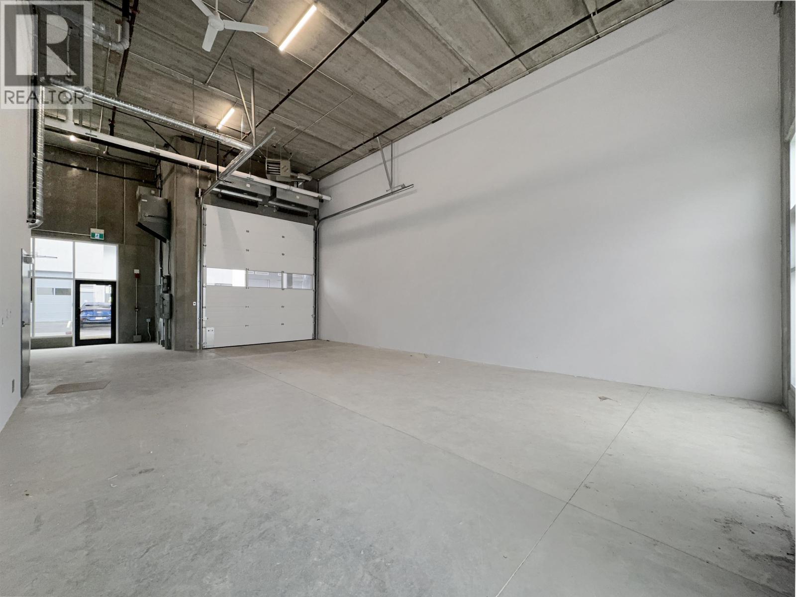 105 1568 W 75th Avenue, Vancouver, British Columbia  V6P 0L4 - Photo 3 - C8073384