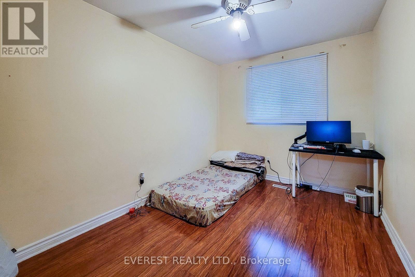 7790 Kittridge Drive, Mississauga, Ontario  L4T 3J6 - Photo 20 - W12642198