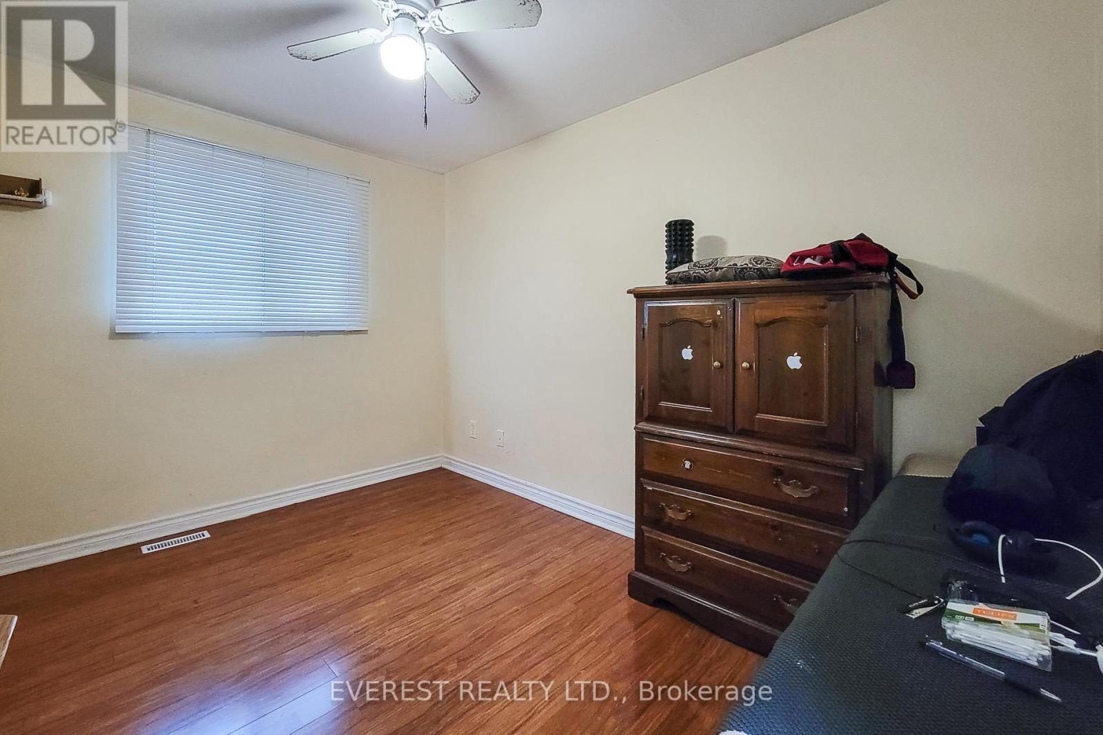 7790 Kittridge Drive, Mississauga, Ontario  L4T 3J6 - Photo 23 - W12642198