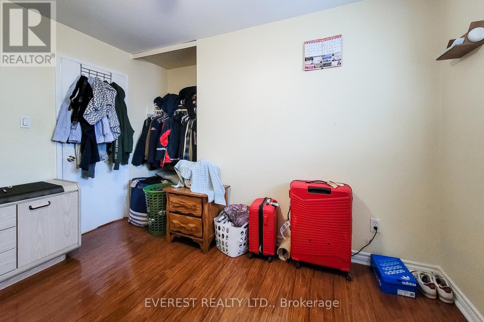 7790 Kittridge Drive, Mississauga, Ontario  L4T 3J6 - Photo 24 - W12642198