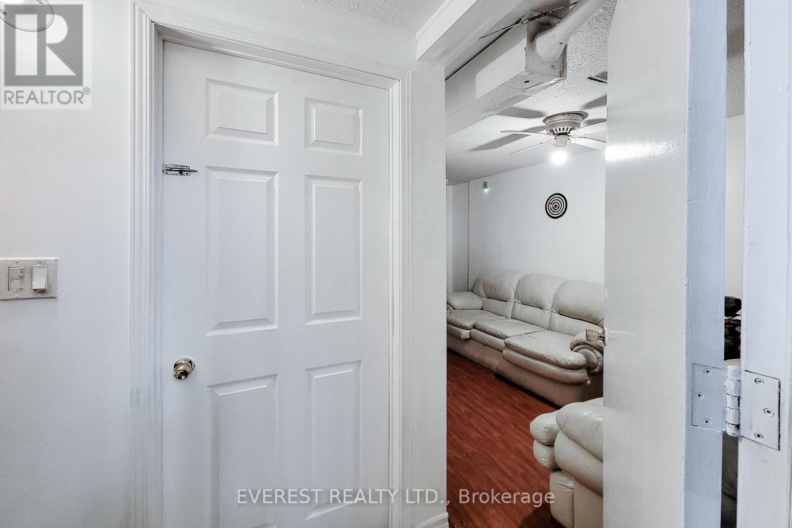 7790 Kittridge Drive, Mississauga, Ontario  L4T 3J6 - Photo 30 - W12642198