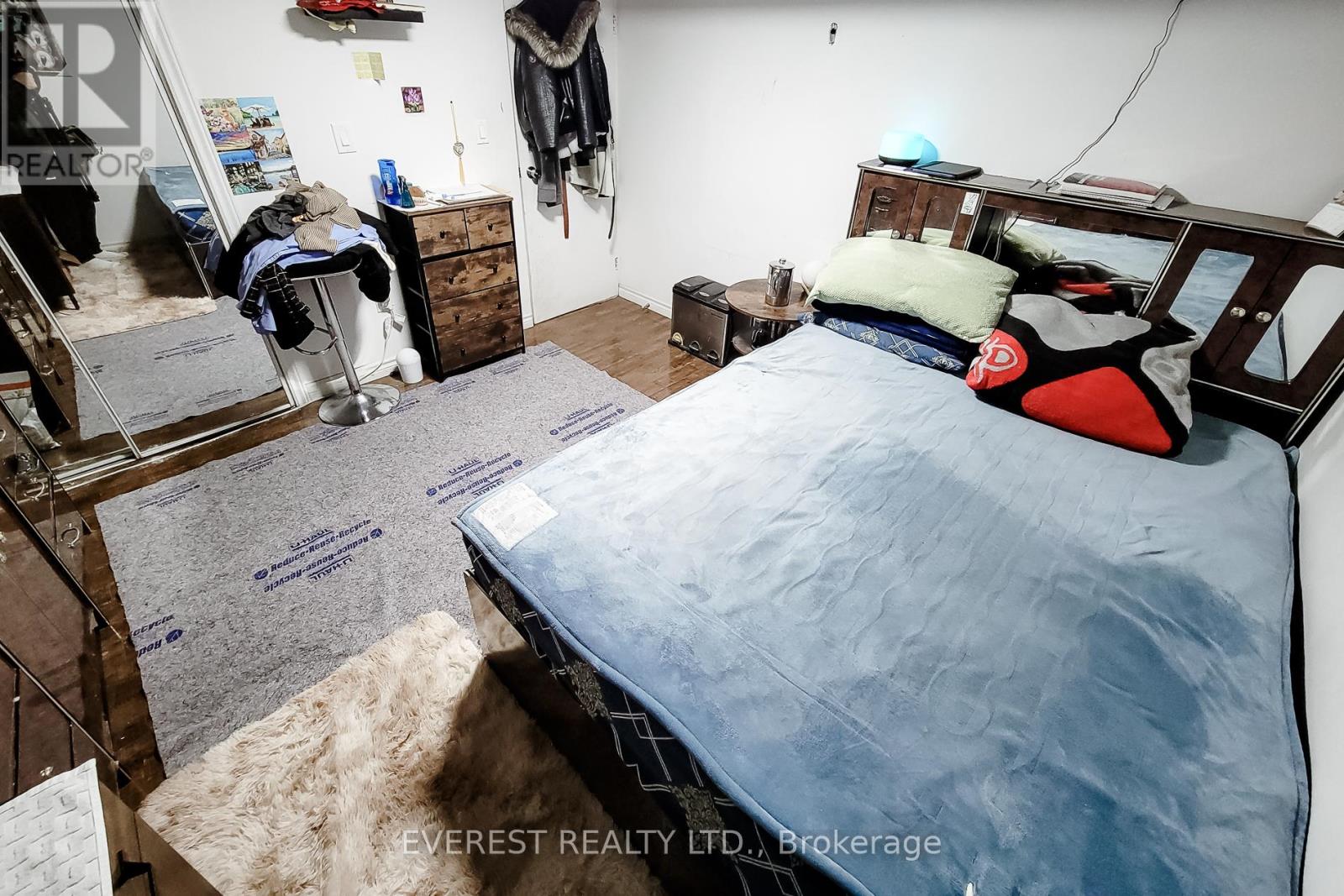 7790 Kittridge Drive, Mississauga, Ontario  L4T 3J6 - Photo 43 - W12642198