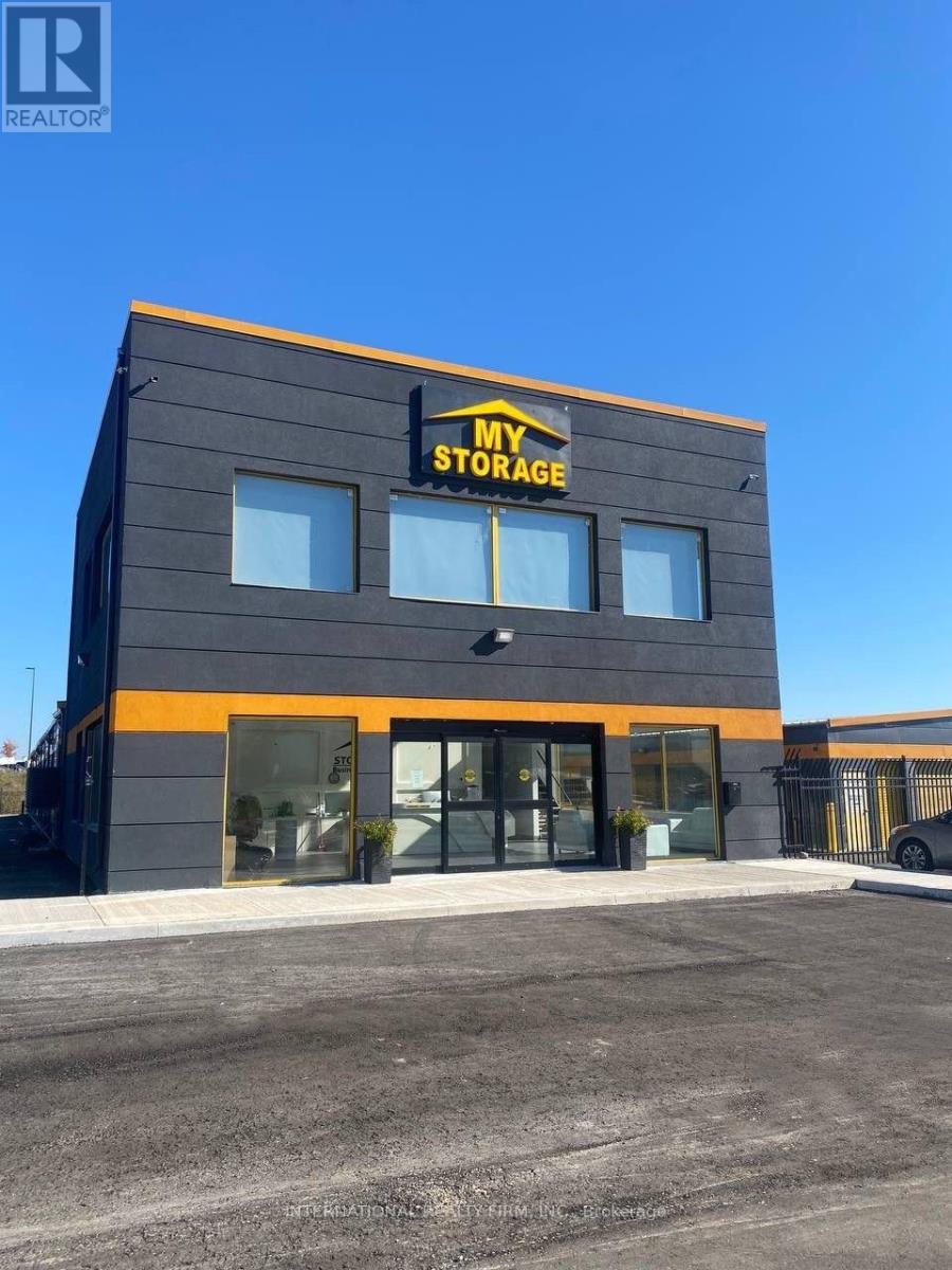 525 BEARDS LANE, Brantford, Ontario