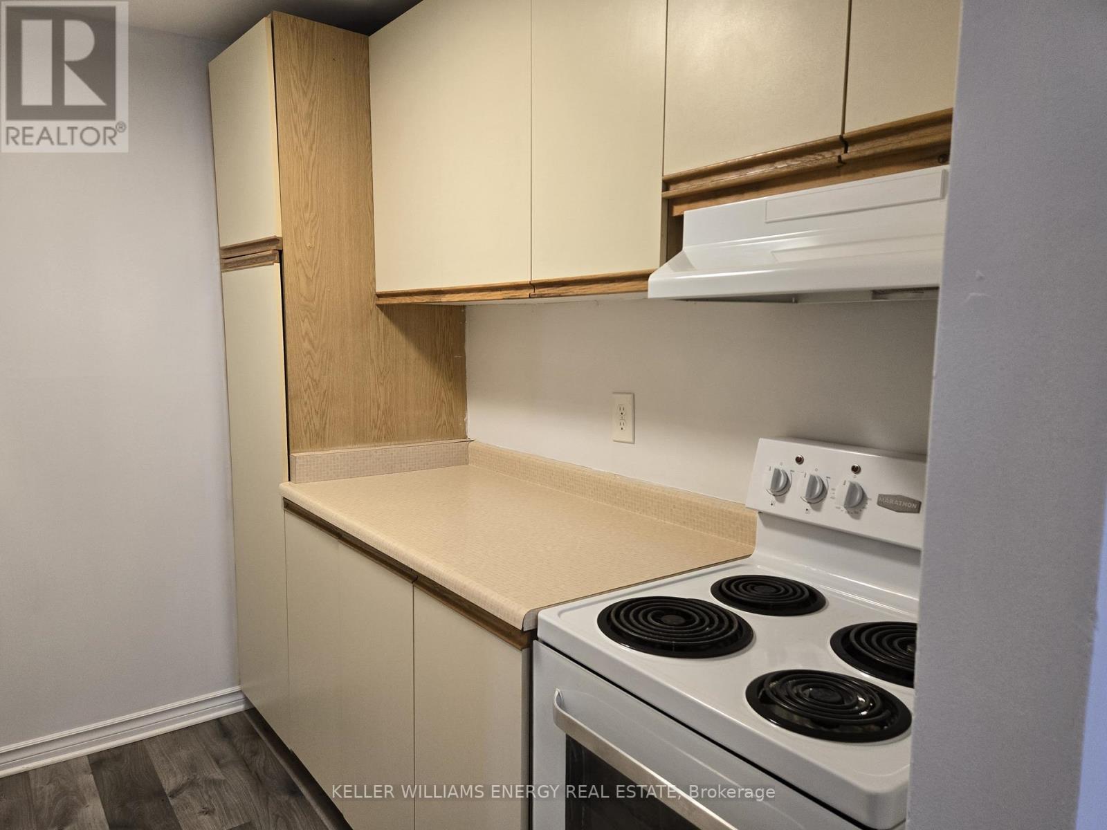 103 - 576 Mary Street E, Whitby, Ontario  L1N 2R3 - Photo 7 - E12642228