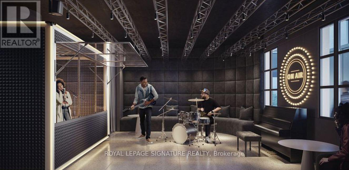 4710 - 8 Interchange Way, Vaughan, Ontario  L4K 5Z7 - Photo 10 - N12637268