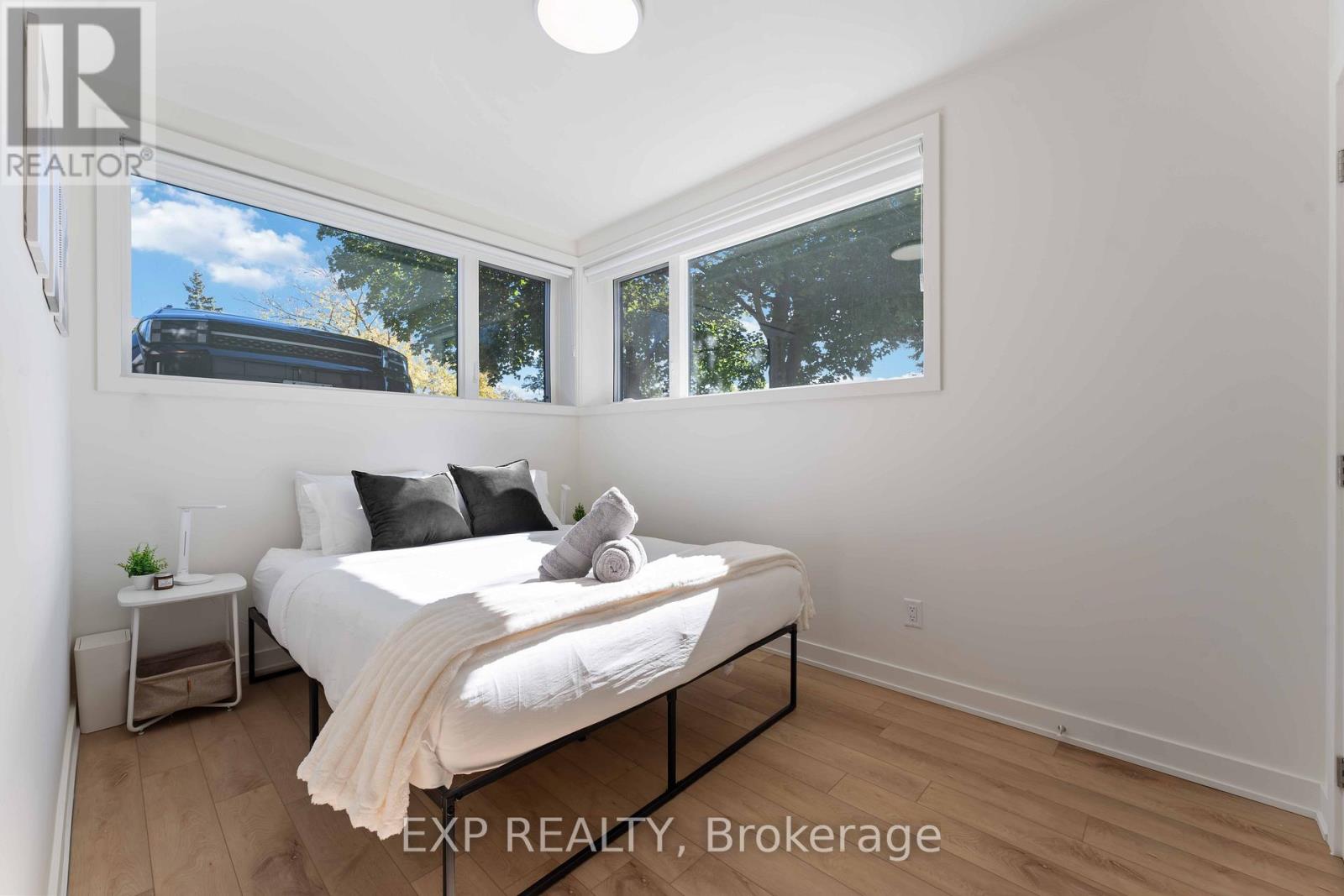 844 Connaught Avenue, Ottawa, Ontario  K2B 5M4 - Photo 14 - X12642220