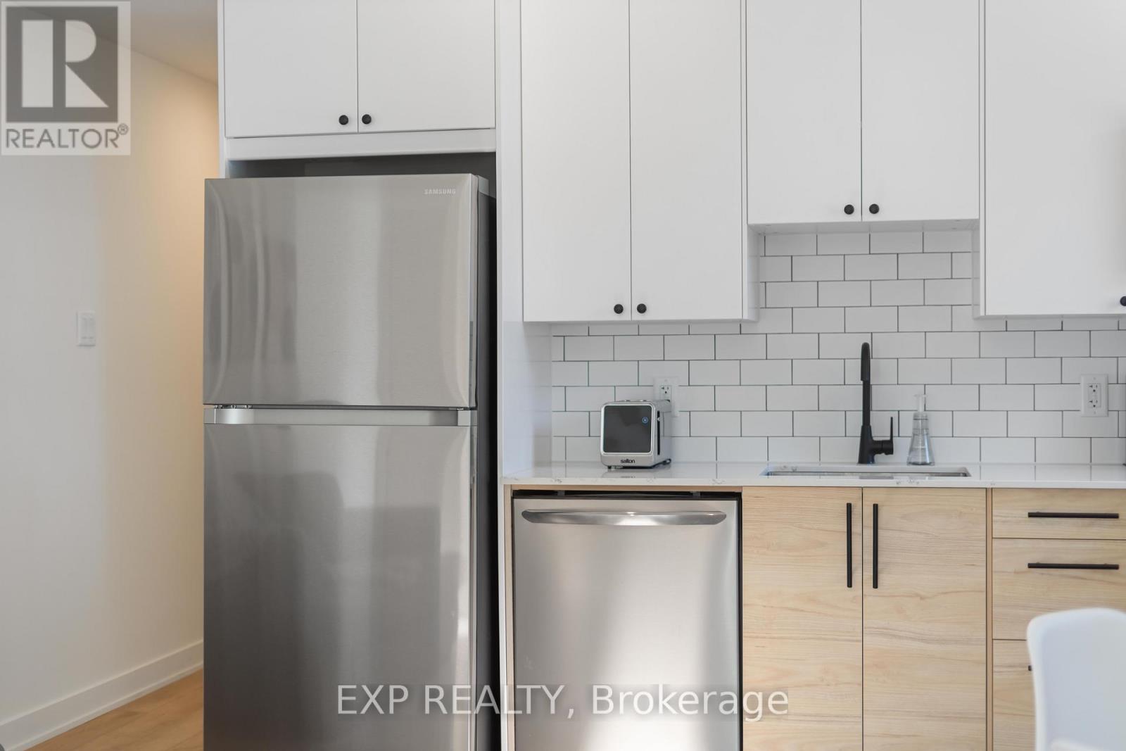 844 Connaught Avenue, Ottawa, Ontario  K2B 5M4 - Photo 18 - X12642220