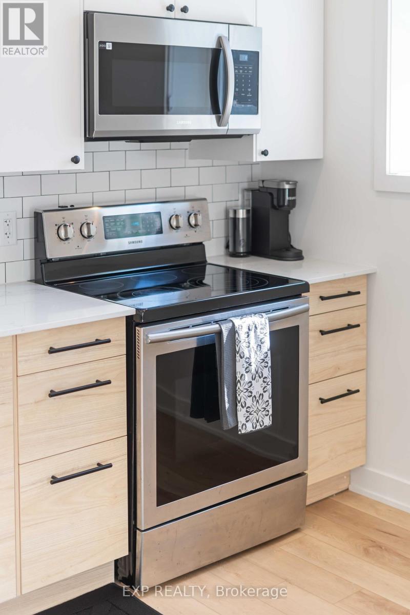 844 Connaught Avenue, Ottawa, Ontario  K2B 5M4 - Photo 19 - X12642220