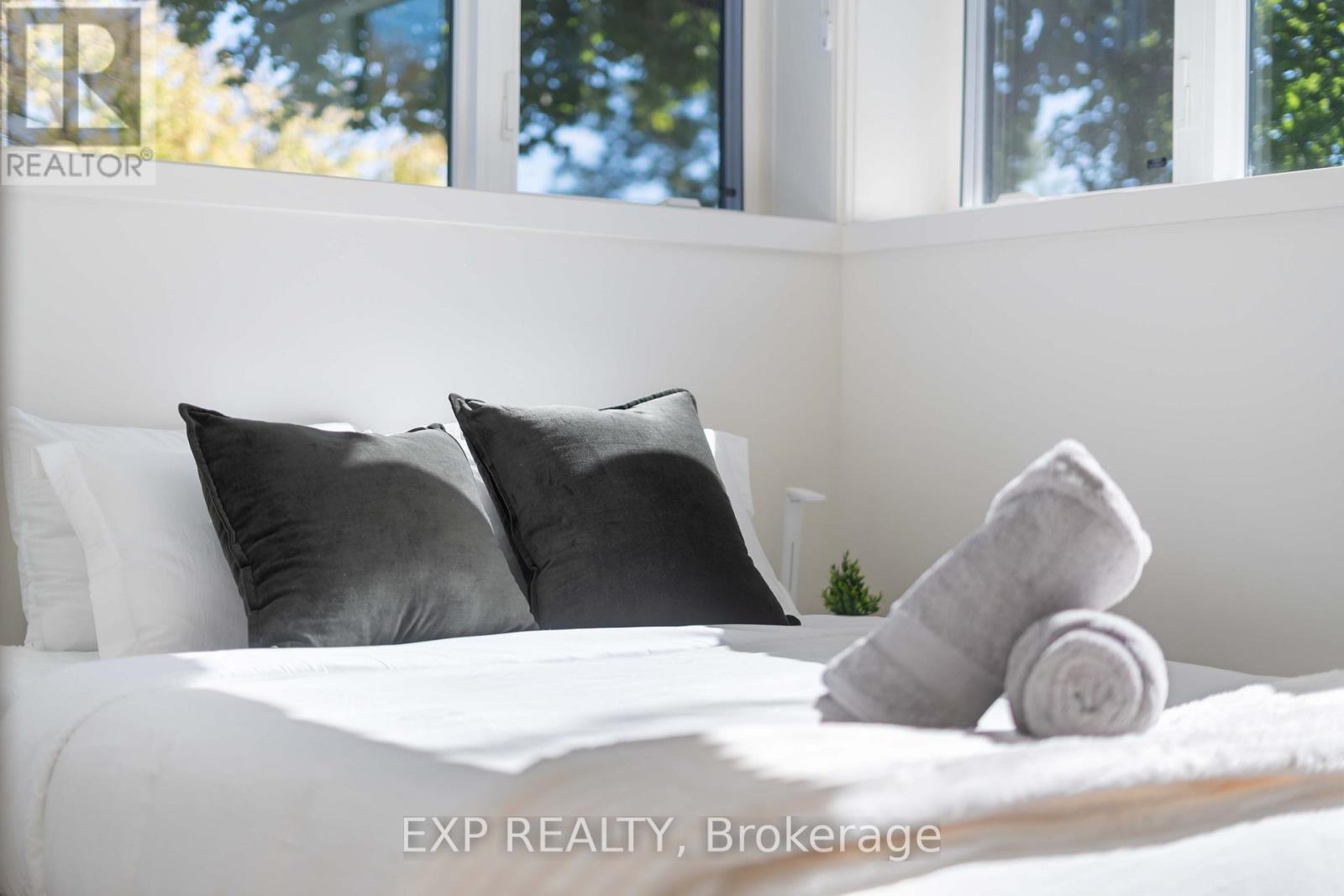 844 Connaught Avenue, Ottawa, Ontario  K2B 5M4 - Photo 26 - X12642220