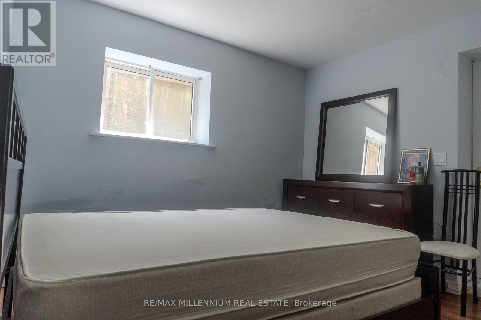 185 Elm Avenue, Windsor, Ontario  N9A 5G9 - Photo 17 - X12642230