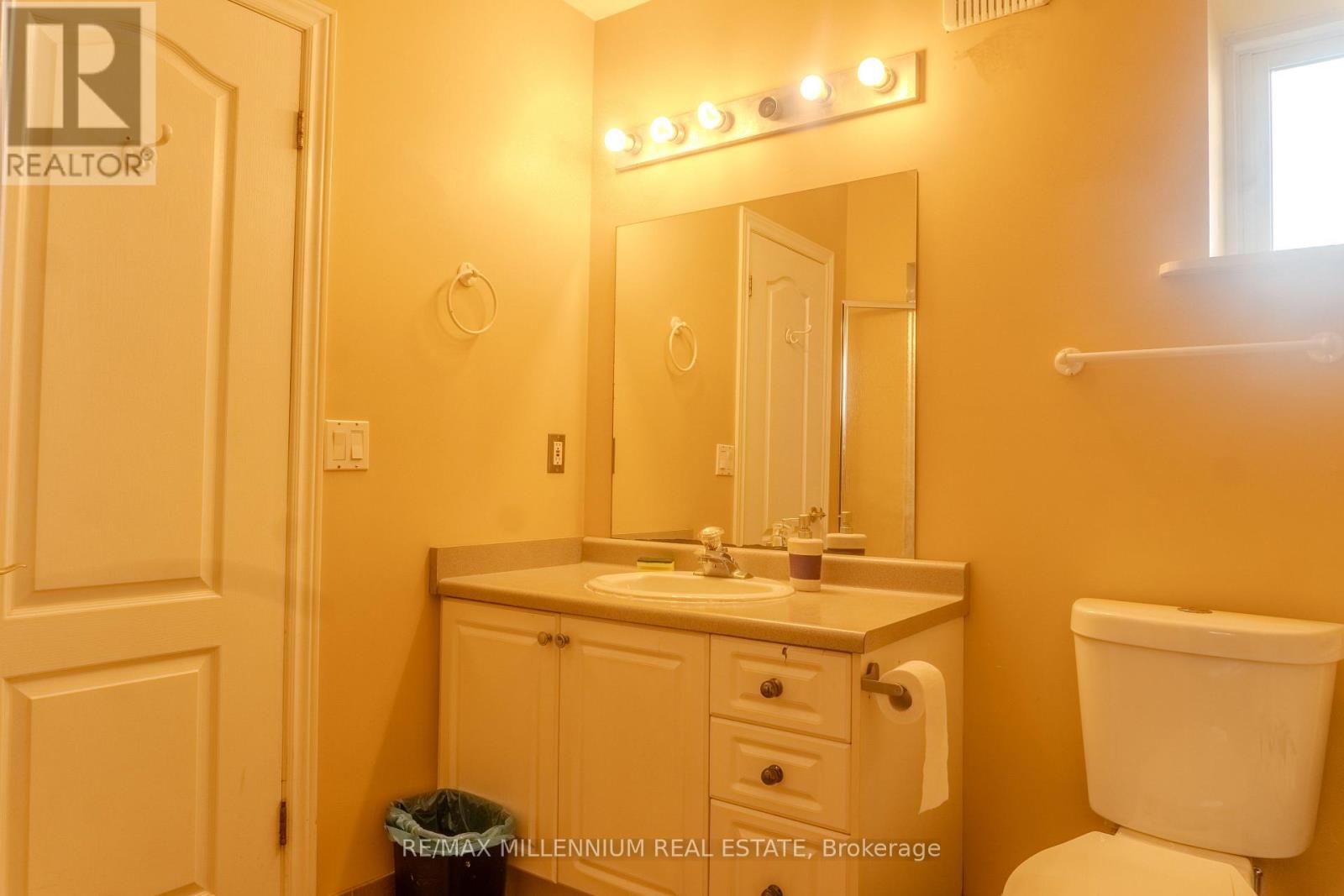 185 Elm Avenue, Windsor, Ontario  N9A 5G9 - Photo 18 - X12642230