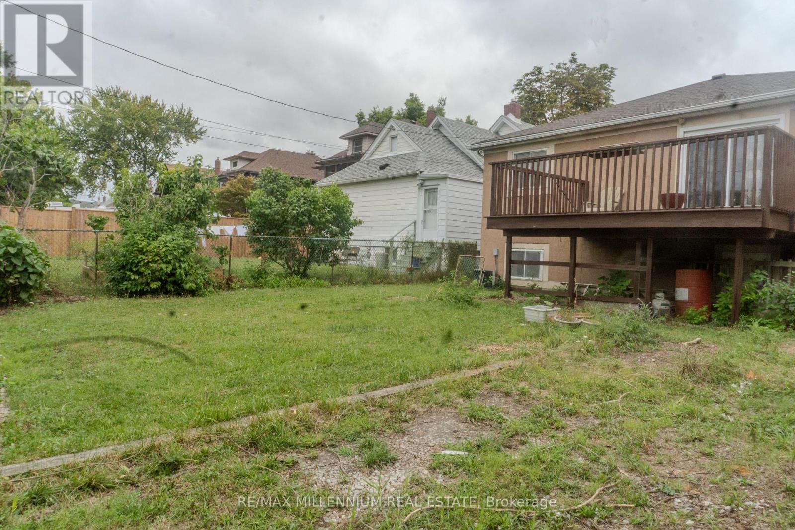 185 Elm Avenue, Windsor, Ontario  N9A 5G9 - Photo 20 - X12642230