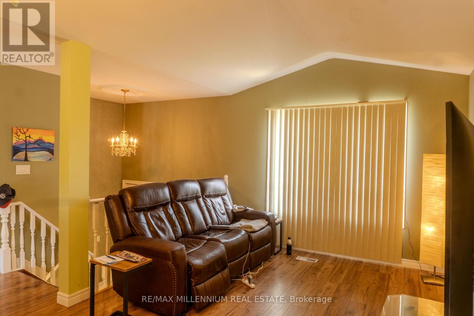 185 Elm Avenue, Windsor, Ontario  N9A 5G9 - Photo 4 - X12642230