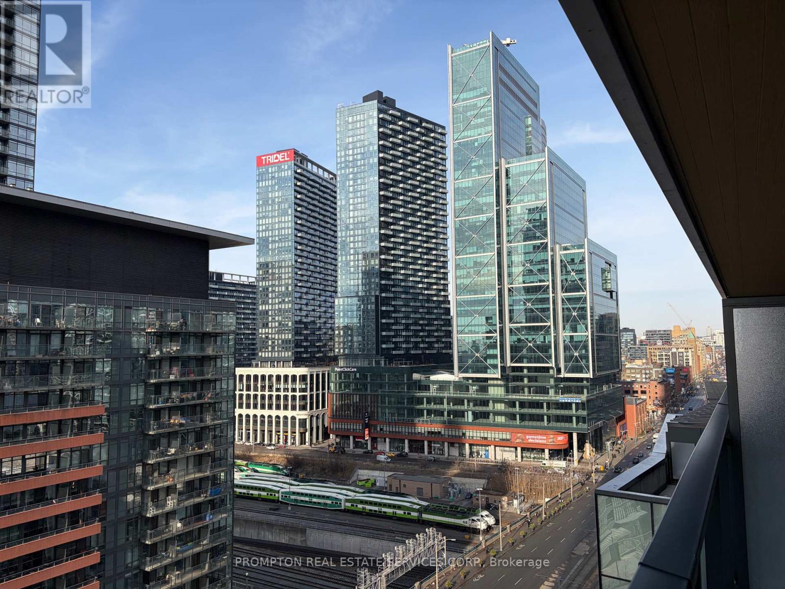 1611 - 3 Concord Cityplace Way, Toronto, Ontario  M5V 0X4 - Photo 22 - C12642246