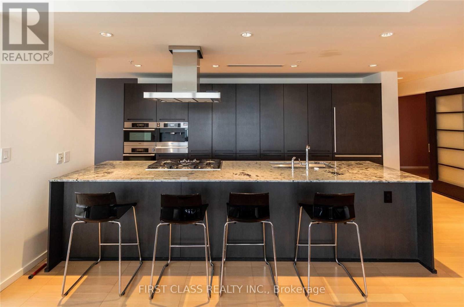 4106 - 180 University Avenue, Toronto, Ontario  M5H 0A2 - Photo 4 - C12642248