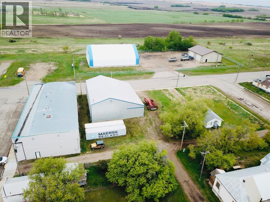 4910 49 Avenue, Dewberry, Alberta  T0B 1G0 - Photo 2 - A2113270