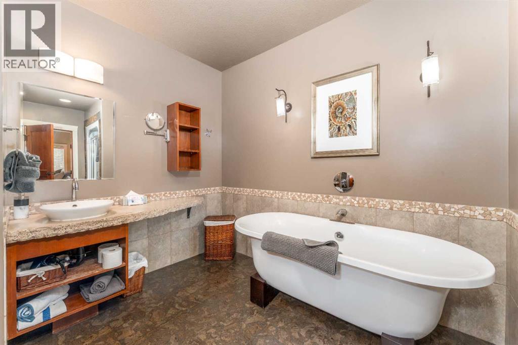 108, 187 Kananaskis Way, Canmore, Alberta  T1W 0A3 - Photo 16 - A2266707