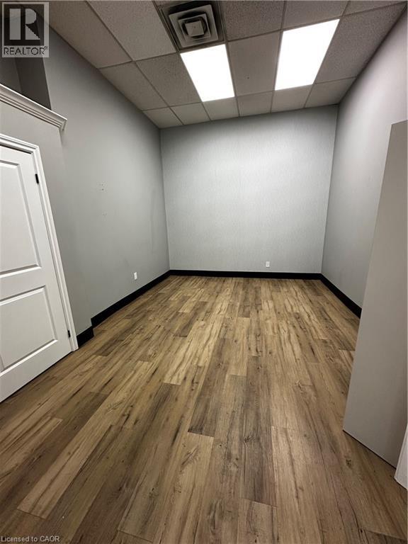 2279 Fairview Street Unit# 1, Burlington, Ontario  L7R 2E3 - Photo 8 - 40793824