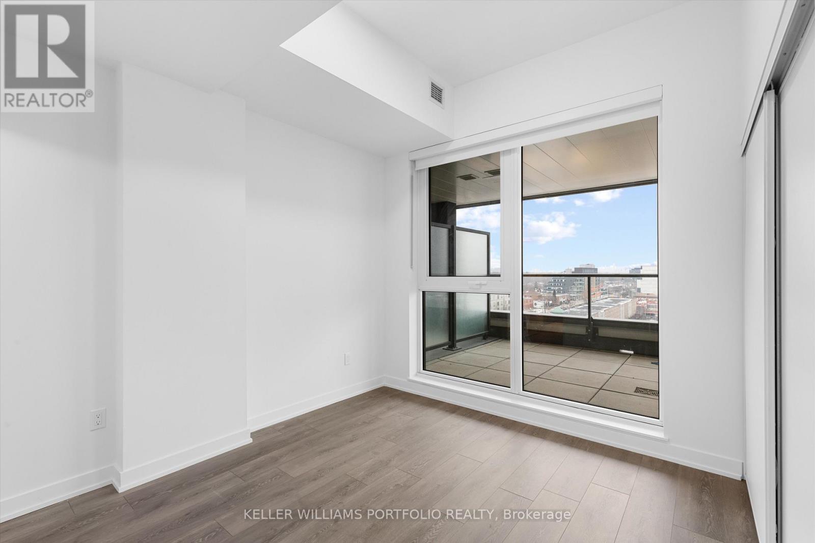 611 - 1007 The Queensway, Toronto, Ontario  M8Z 6C7 - Photo 6 - W12642234