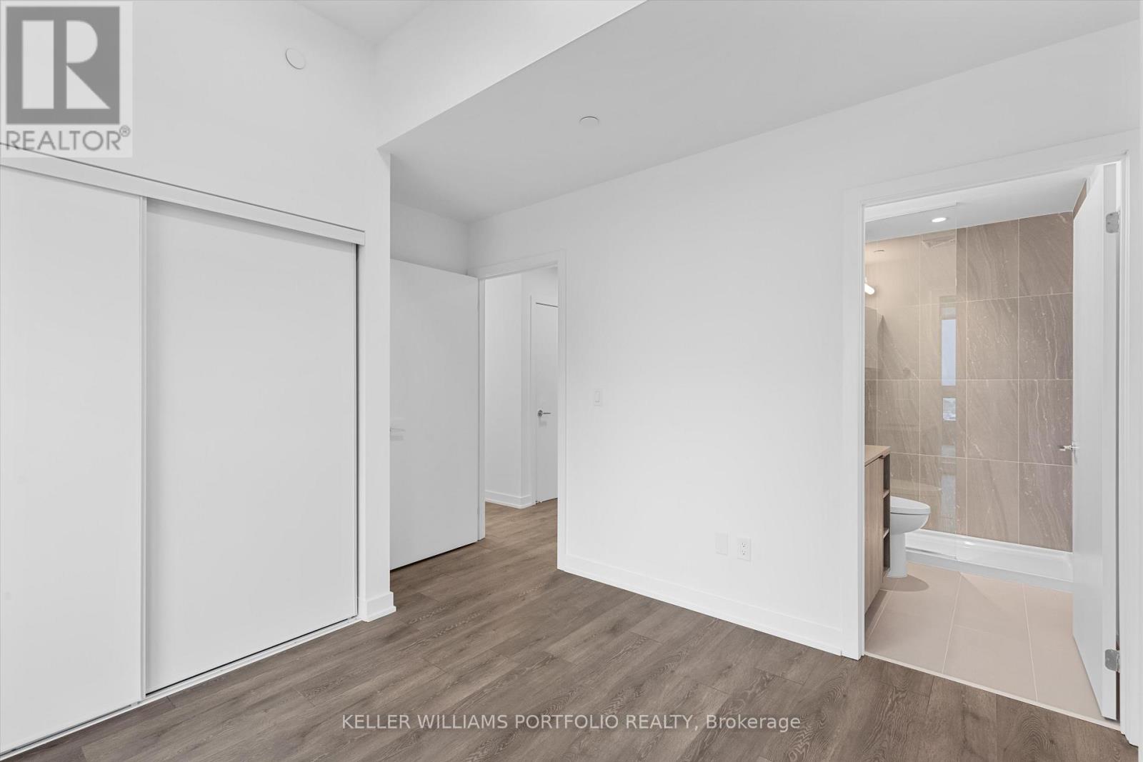 611 - 1007 The Queensway, Toronto, Ontario  M8Z 6C7 - Photo 7 - W12642234