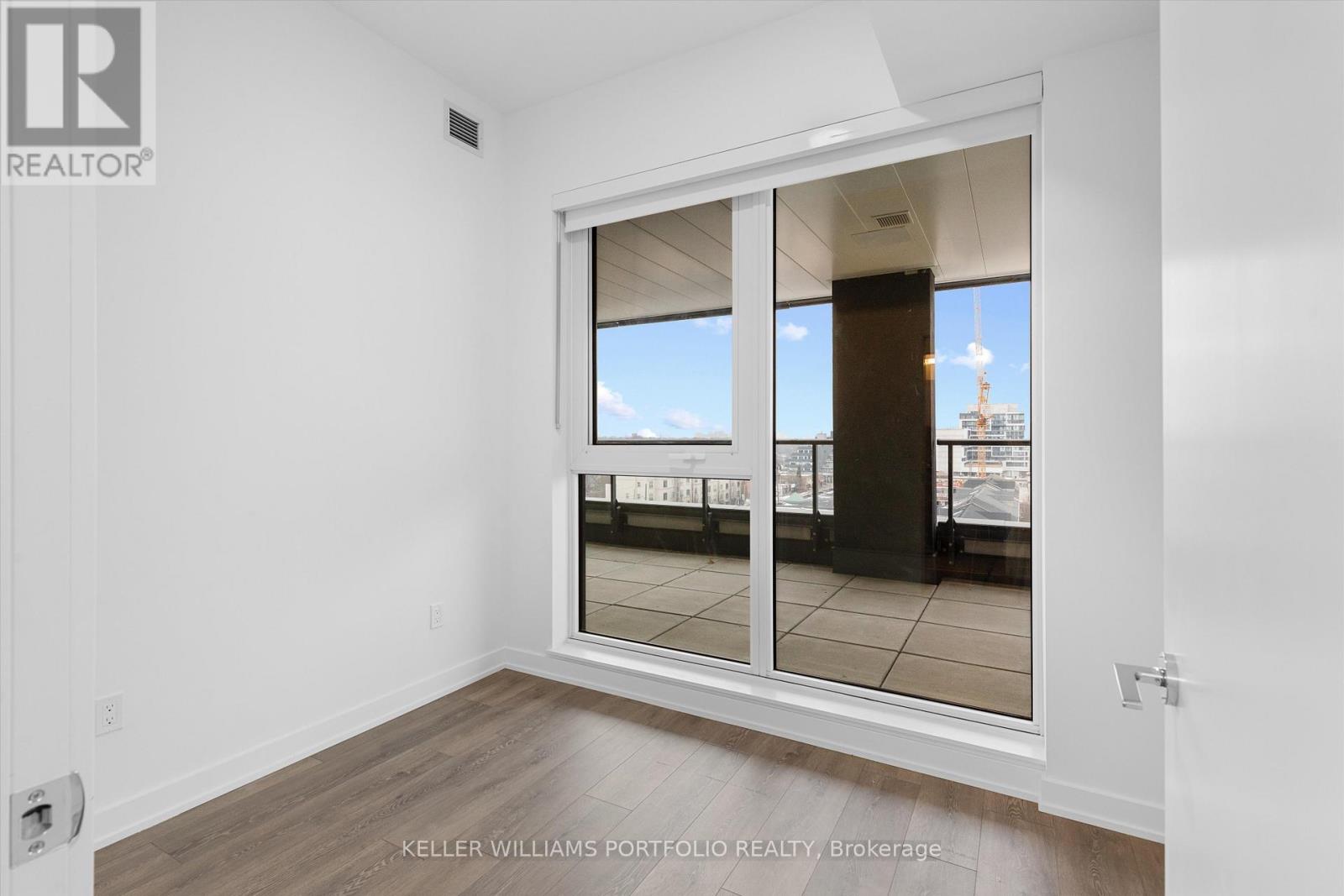 611 - 1007 The Queensway, Toronto, Ontario  M8Z 6C7 - Photo 9 - W12642234