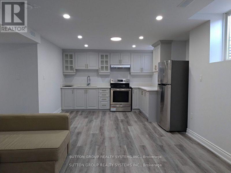 B 2 - 4297 Trailmaster Drive, Mississauga, Ontario  L5V 3C4 - Photo 3 - W12642244