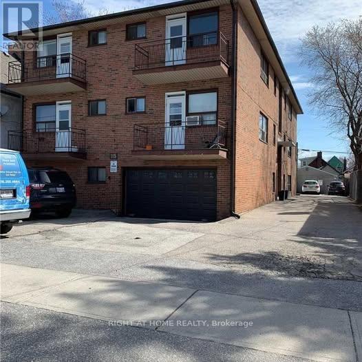 2 - 115 Eighth Street, Toronto, Ontario  M8V 3C5 - Photo 2 - W12642252