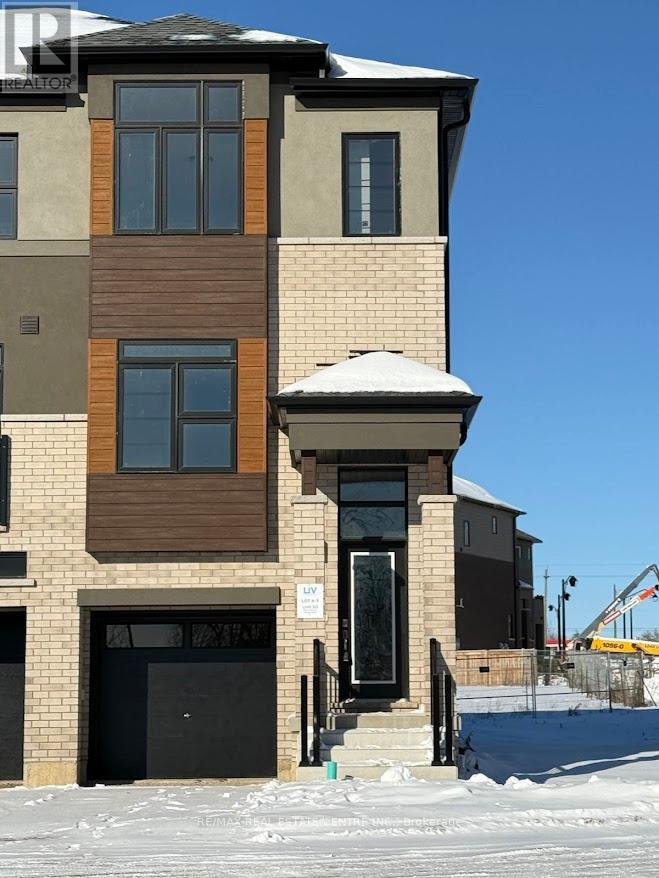 50 - 660 COLBORNE STREET, Brantford, Ontario