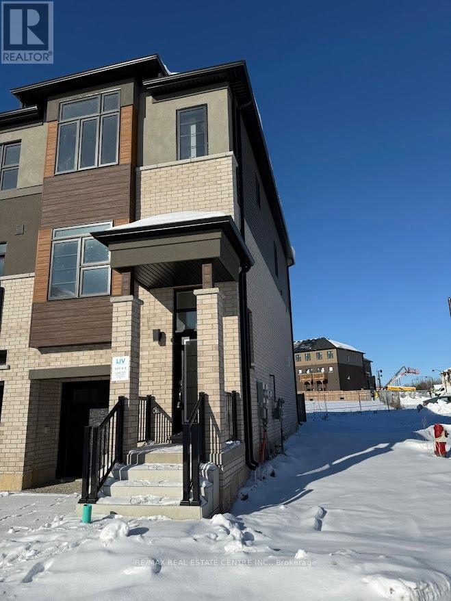 50 - 660 Colborne Street, Brantford, Ontario  N3T 0L8 - Photo 3 - X12642256