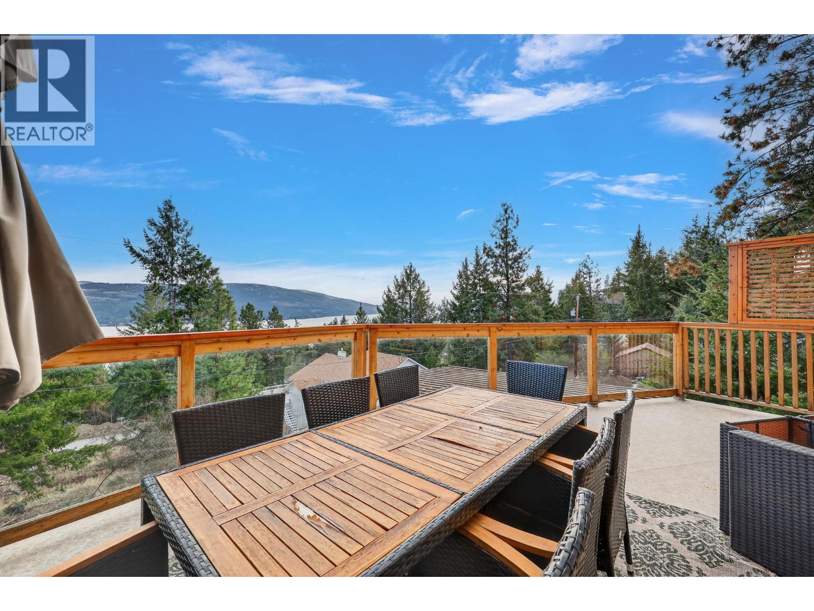 563 Mountain Drive, Vernon, British Columbia  V1H 2B7 - Photo 22 - 10370319