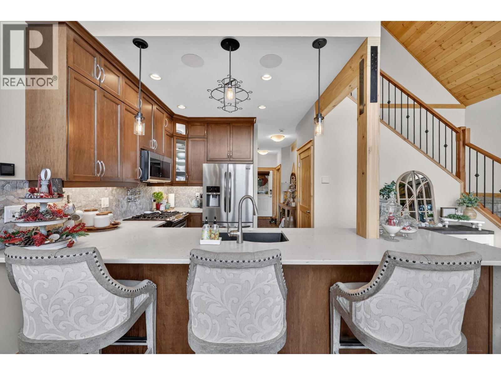 563 Mountain Drive, Vernon, British Columbia  V1H 2B7 - Photo 15 - 10370319