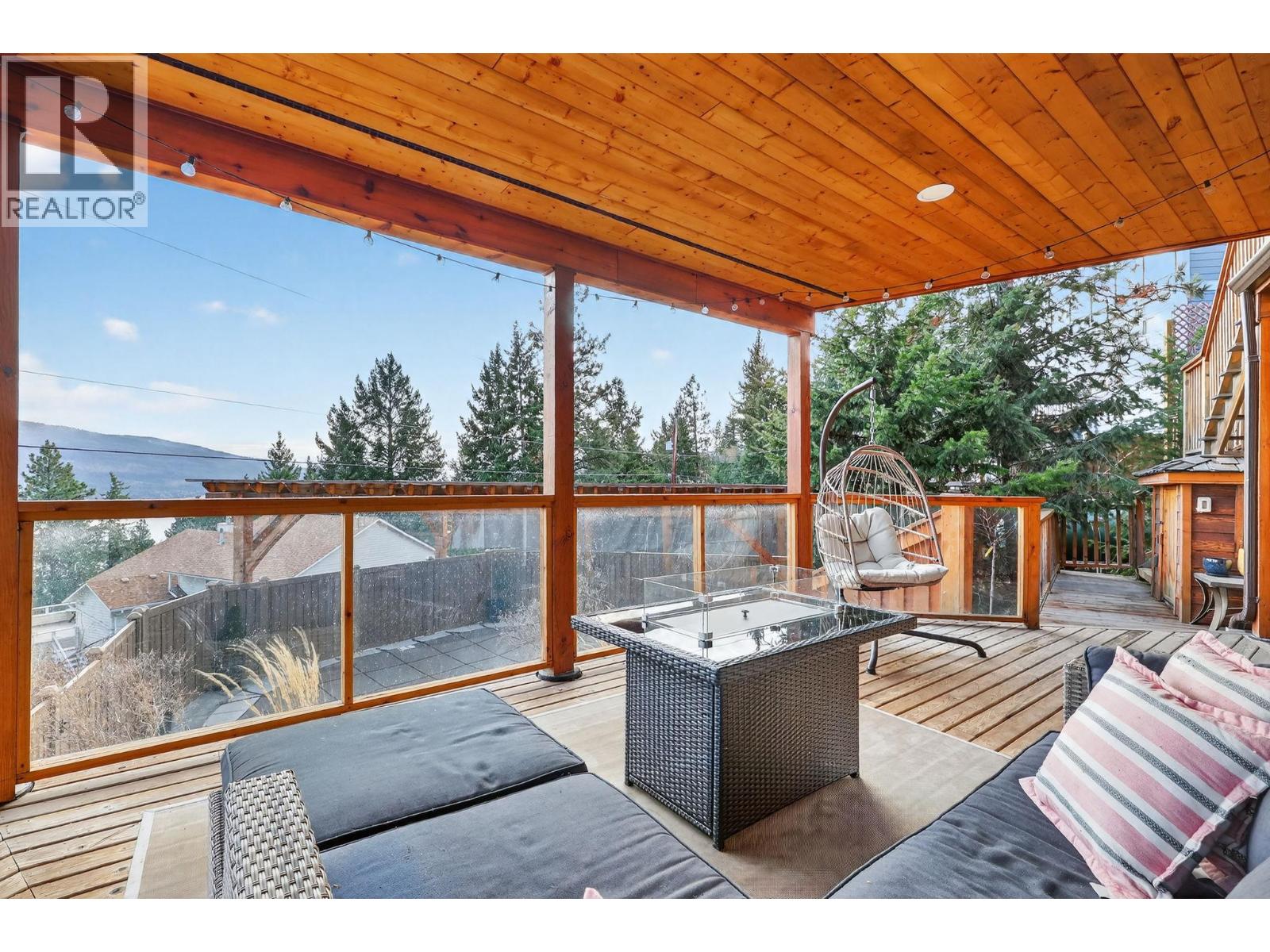 563 Mountain Drive, Vernon, British Columbia  V1H 2B7 - Photo 51 - 10370319