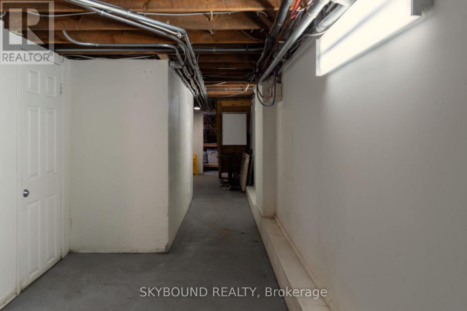 Retail And Upper - 627 Mount Pleasant Road, Toronto, Ontario  M4S 2M9 - Photo 20 - C12642254