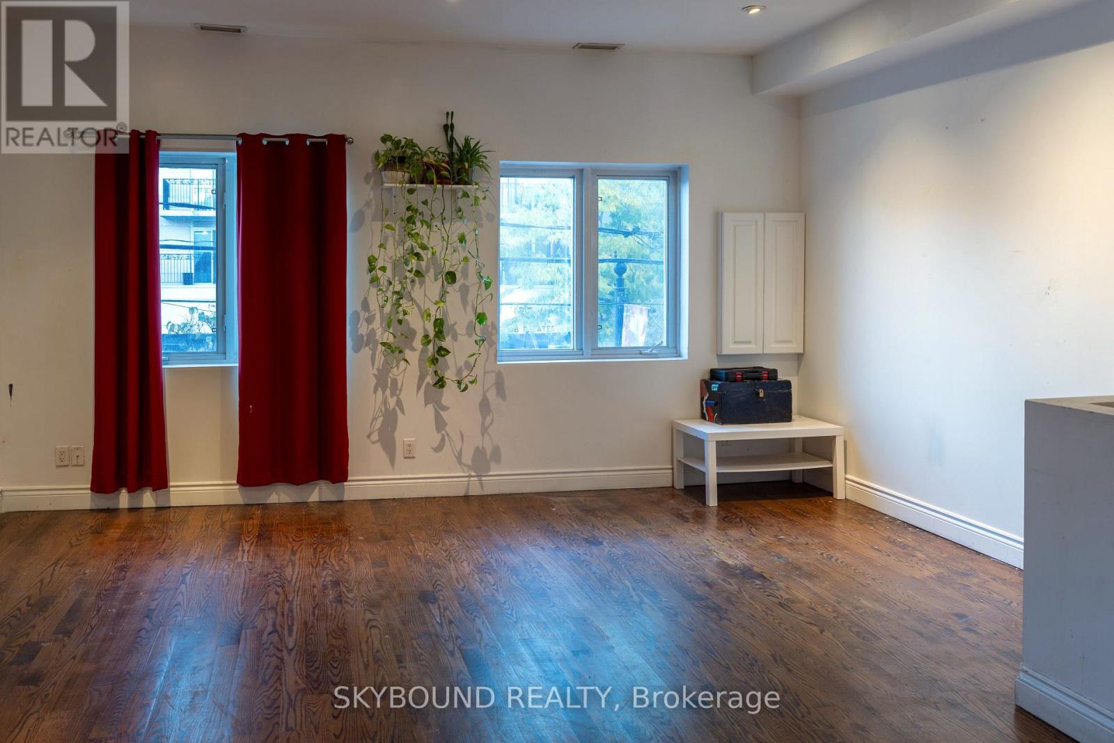 Retail And Upper - 627 Mount Pleasant Road, Toronto, Ontario  M4S 2M9 - Photo 24 - C12642254