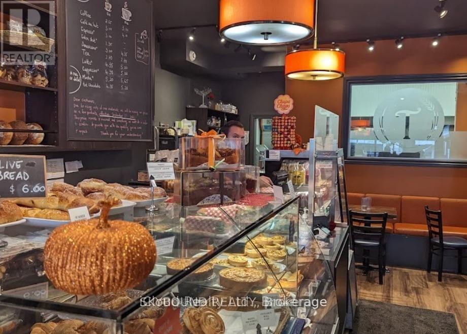 Retail And Upper - 627 Mount Pleasant Road, Toronto, Ontario  M4S 2M9 - Photo 7 - C12642254