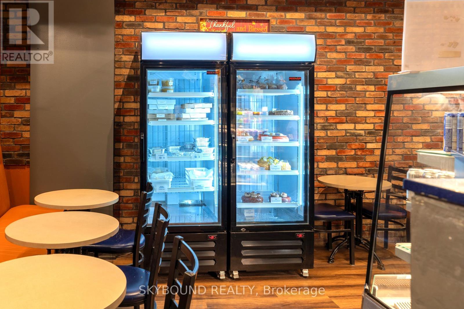 Retail And Upper - 627 Mount Pleasant Road, Toronto, Ontario  M4S 2M9 - Photo 9 - C12642254